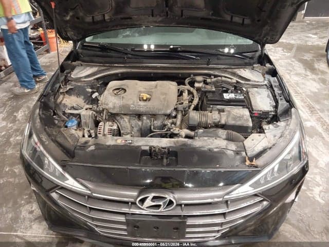 2020 HYUNDAI ELANTRA SE 10