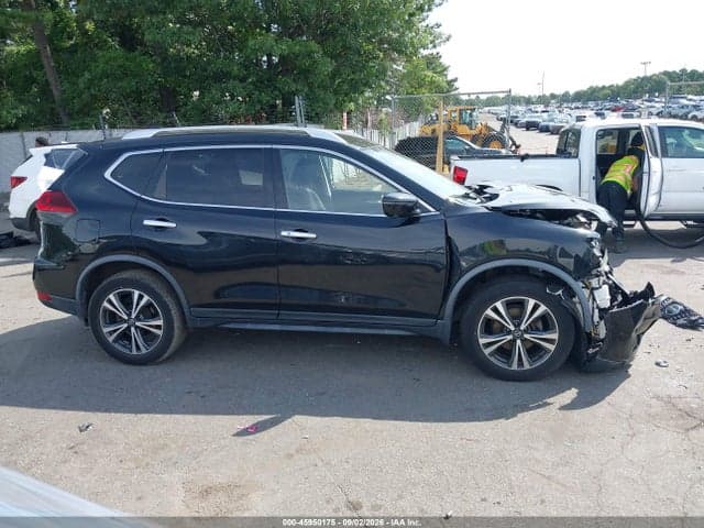 2019 NISSAN ROGUE SV 13