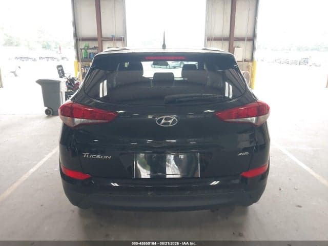 2018 HYUNDAI TUCSON SE 21