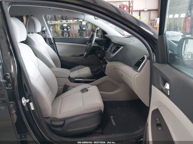 2018 HYUNDAI TUCSON SE 5