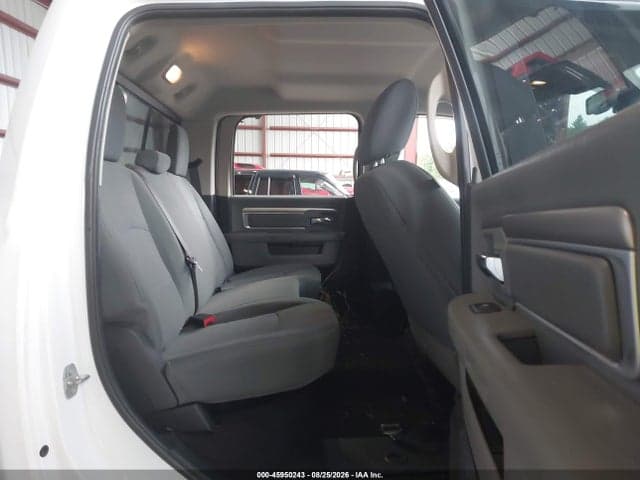 2017 RAM 1500 SLT 8