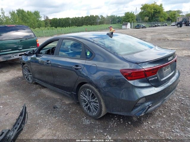 2023 KIA FORTE GT-LINE 3