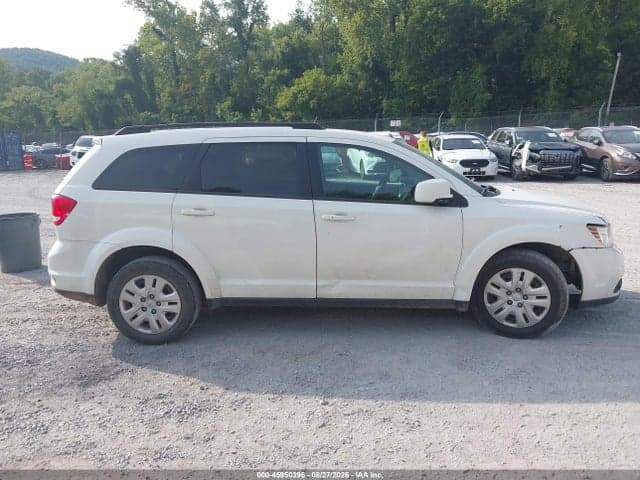 2019 DODGE JOURNEY SE 13
