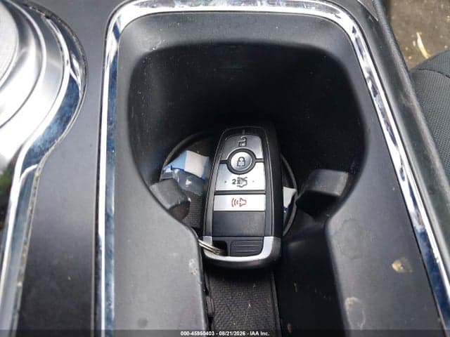 2017 FORD FUSION SE 11