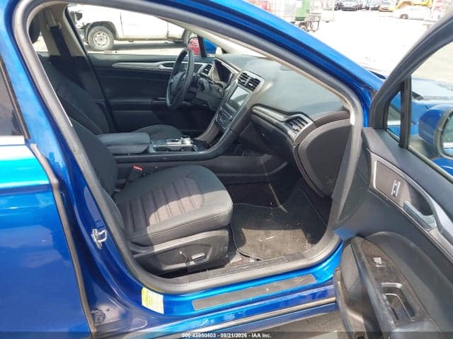 2017 FORD FUSION SE 5