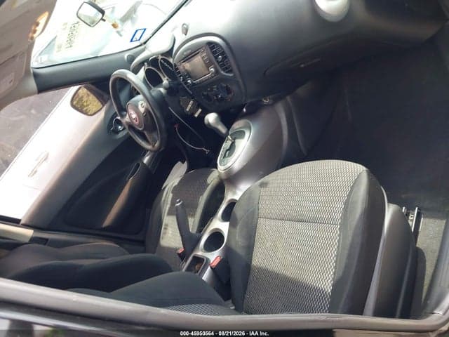 2017 NISSAN JUKE S 5