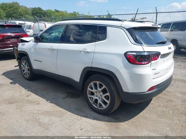 2022 JEEP COMPASS LATITUDE LUX 4X4 3