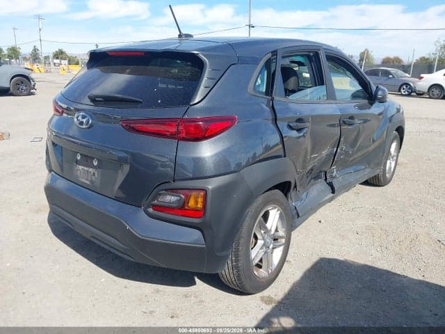 2021 HYUNDAI KONA SE 4