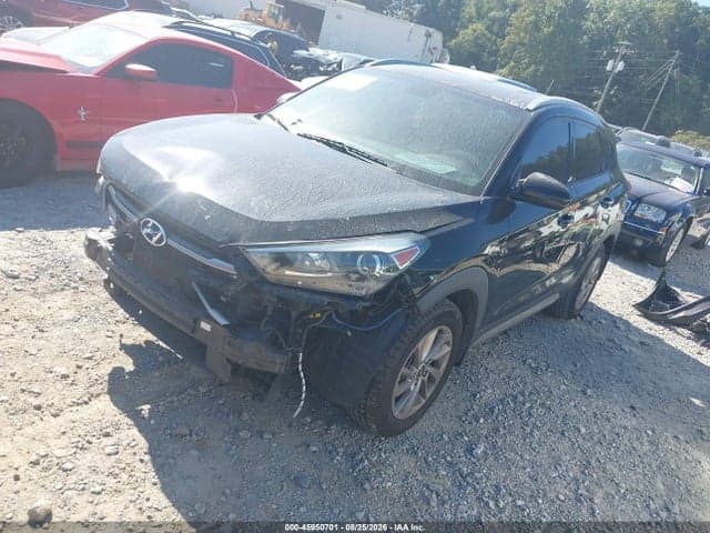 2017 HYUNDAI TUCSON SE 2