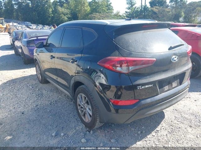 2017 HYUNDAI TUCSON SE 3