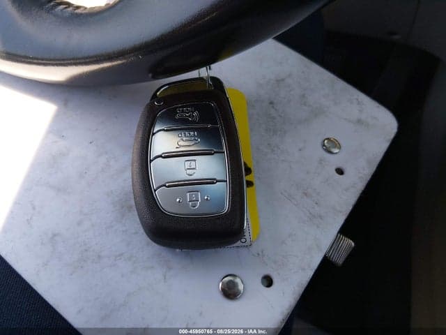2017 HYUNDAI TUCSON VALUE 11