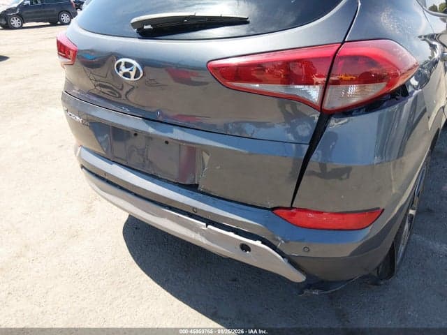2017 HYUNDAI TUCSON VALUE 6