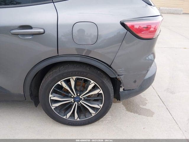 2021 FORD ESCAPE SE 6