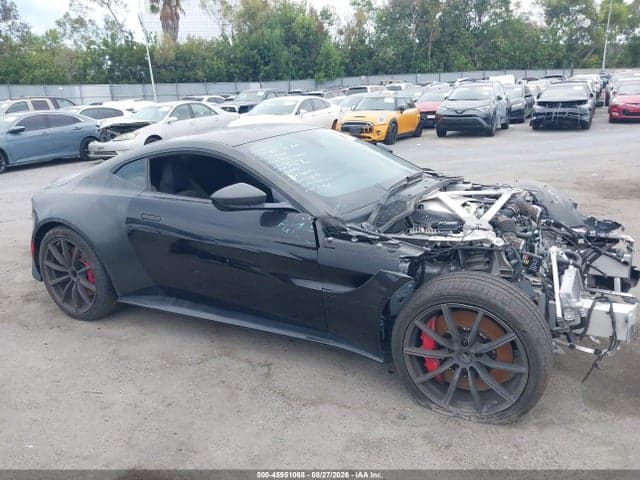 2020 ASTON MARTIN VANTAGE 12