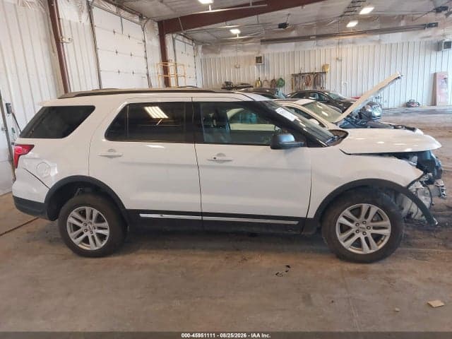 2019 FORD EXPLORER XLT 12