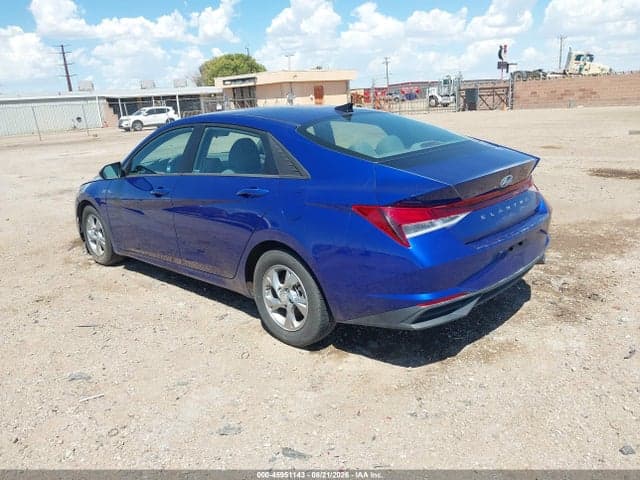 2021 HYUNDAI ELANTRA SE 3