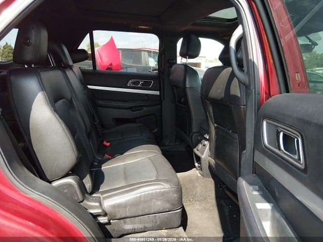 2017 FORD EXPLORER XLT 8