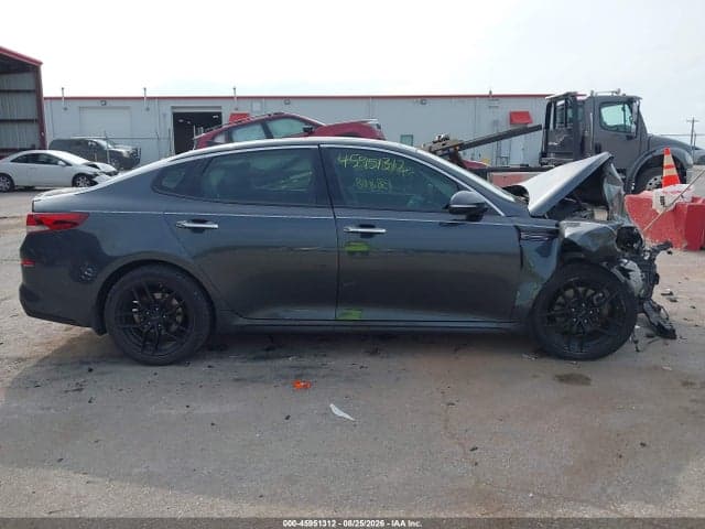 2019 KIA OPTIMA S 13