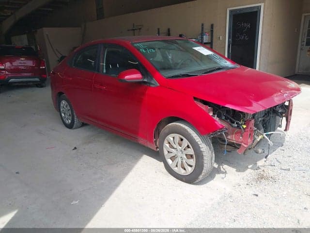 2019 HYUNDAI ACCENT SE 1