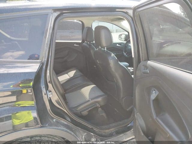 2017 FORD ESCAPE TITANIUM 8