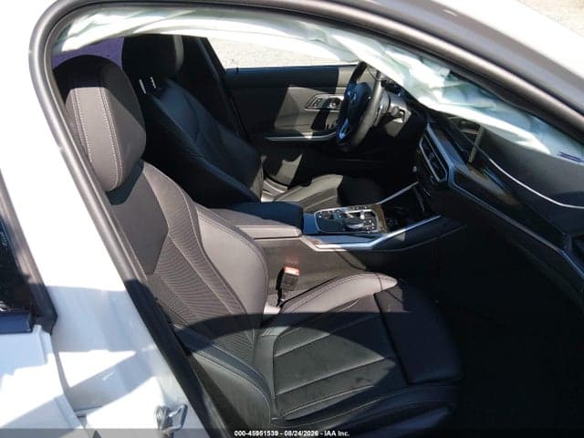 2023 BMW 330I 18
