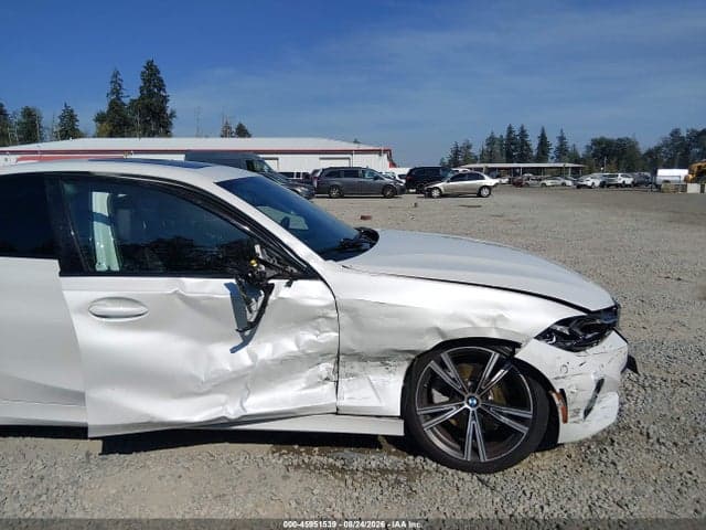 2023 BMW 330I 6