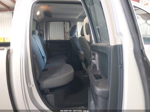 2017 RAM 1500 TRADESMAN 4X4 6'4 BOX 8