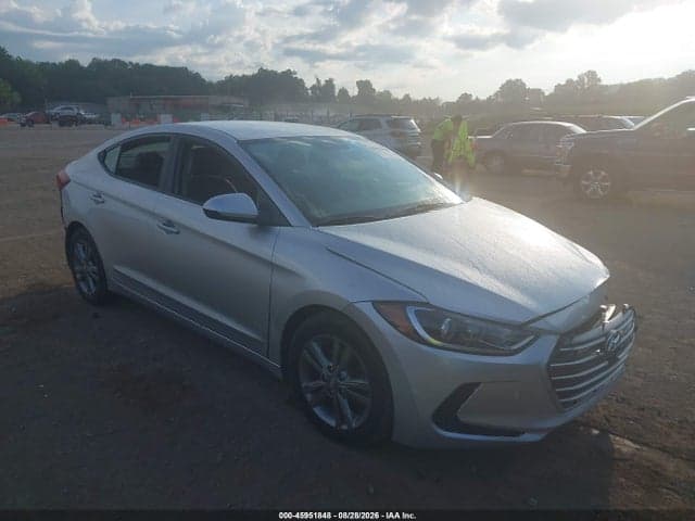 2017 HYUNDAI ELANTRA SE 1
