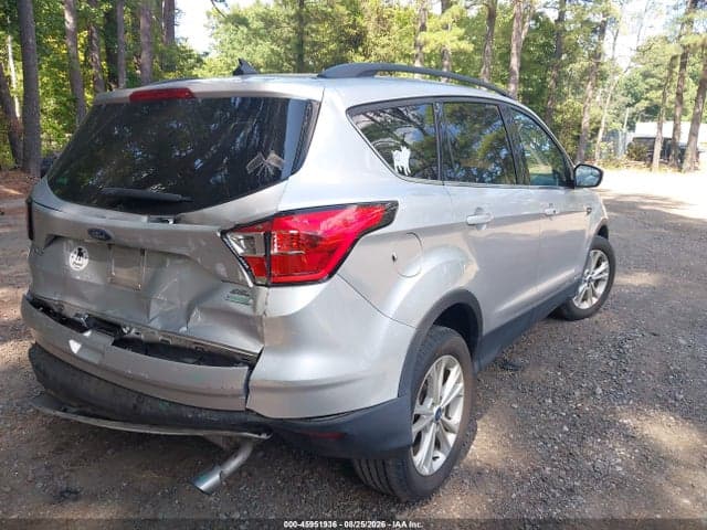 2019 FORD ESCAPE SEL 4