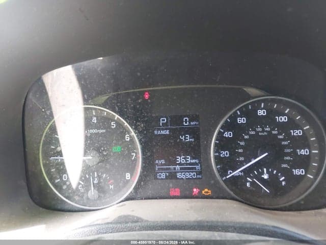 2018 HYUNDAI ELANTRA SE 3
