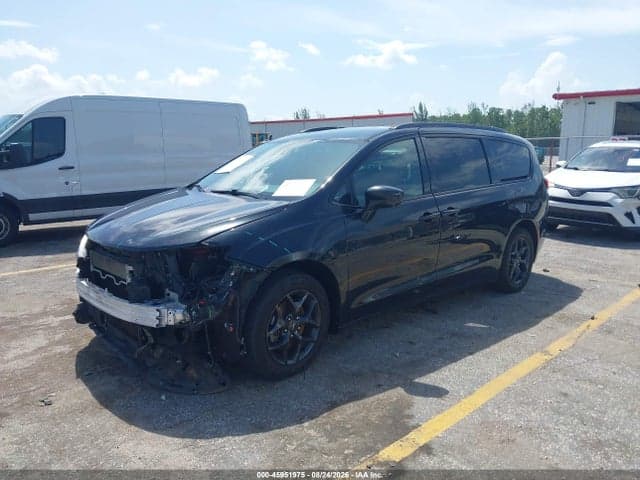2020 CHRYSLER PACIFICA TOURING L 2