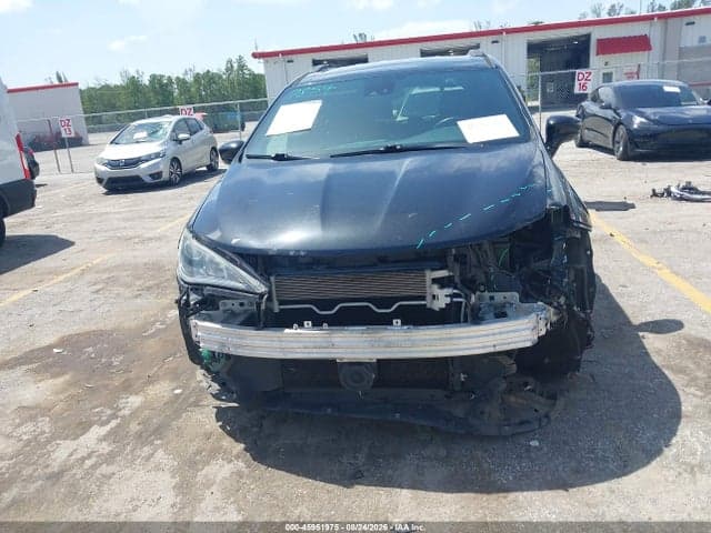 2020 CHRYSLER PACIFICA TOURING L 6