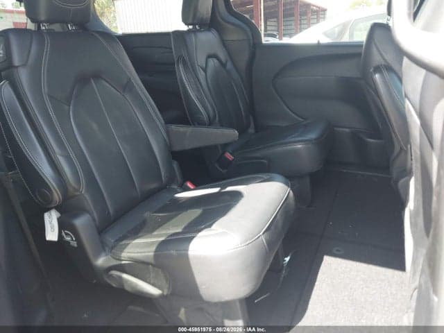 2020 CHRYSLER PACIFICA TOURING L 8