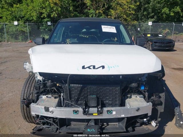 2024 KIA EV9 LIGHT SHORT RANGE 13