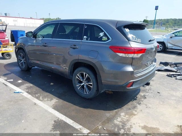 2017 TOYOTA HIGHLANDER HYBRID LE 3