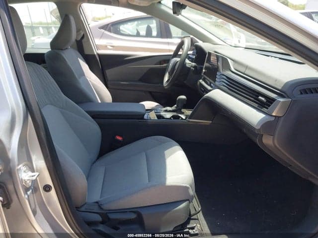 2026 TOYOTA CAMRY LE 5