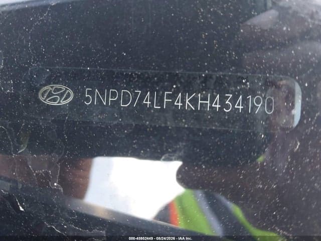 2019 HYUNDAI ELANTRA SE 9