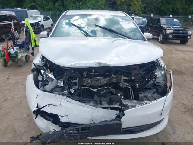 2019 CHRYSLER PACIFICA TOURING 1