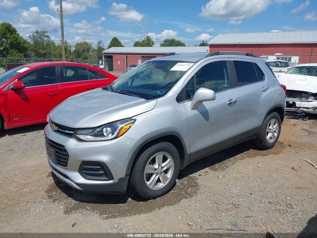 2020 CHEVROLET TRAX FWD LT 2