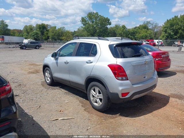 2020 CHEVROLET TRAX FWD LT 3