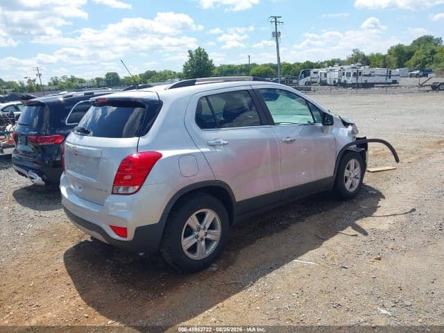 2020 CHEVROLET TRAX FWD LT 4