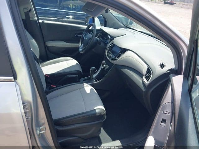 2020 CHEVROLET TRAX FWD LT 5
