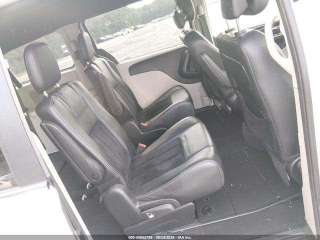 2017 DODGE GRAND CARAVAN SXT 8