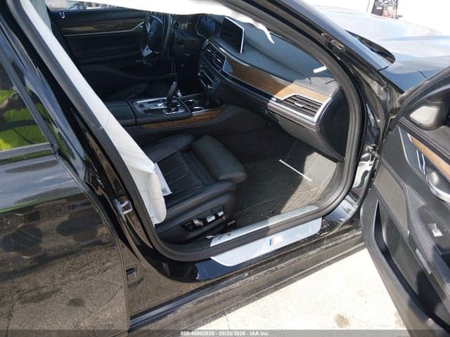 2018 BMW 740I XDRIVE 5