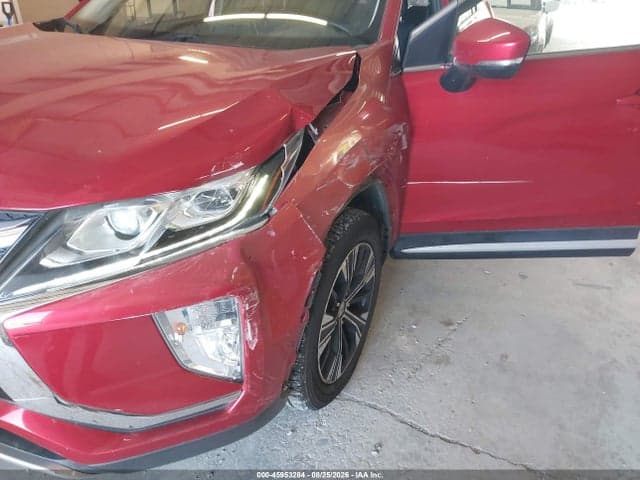 2018 MITSUBISHI ECLIPSE CROSS SE 6