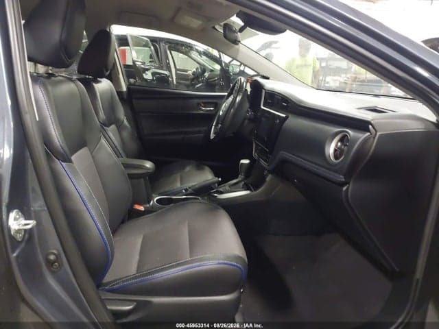 2017 TOYOTA COROLLA SE 2