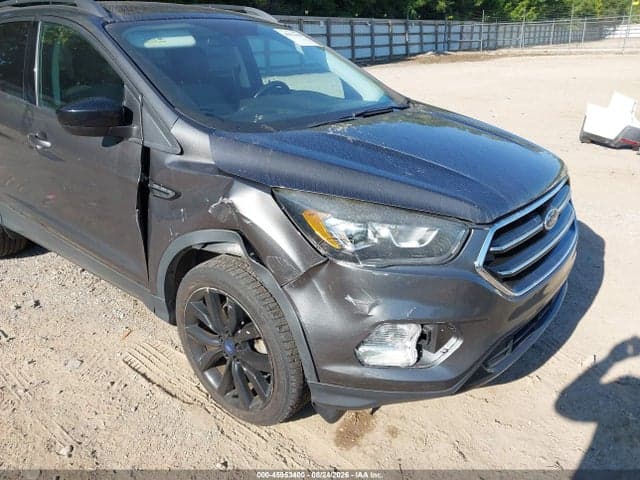 2017 FORD ESCAPE SE 6