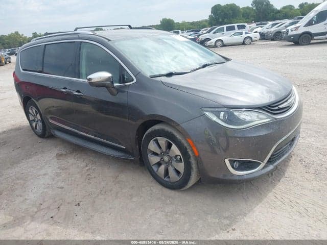 2017 CHRYSLER PACIFICA HYBRID PLATINUM 1