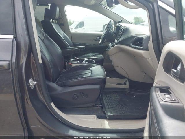 2017 CHRYSLER PACIFICA HYBRID PLATINUM 5