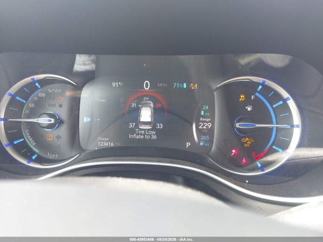 2017 CHRYSLER PACIFICA HYBRID PLATINUM 7